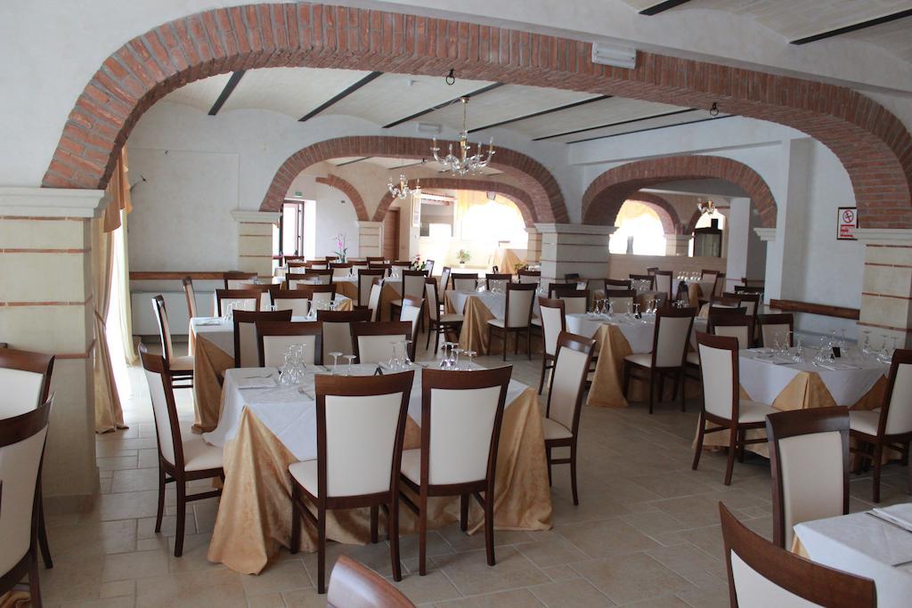 Agriturismo Al Passaggio Di Pirro Villa Miglionico Kültér fotó