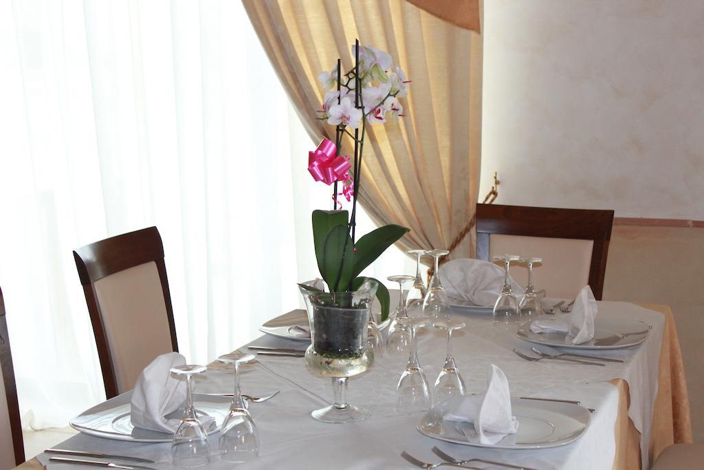 Agriturismo Al Passaggio Di Pirro Villa Miglionico Kültér fotó
